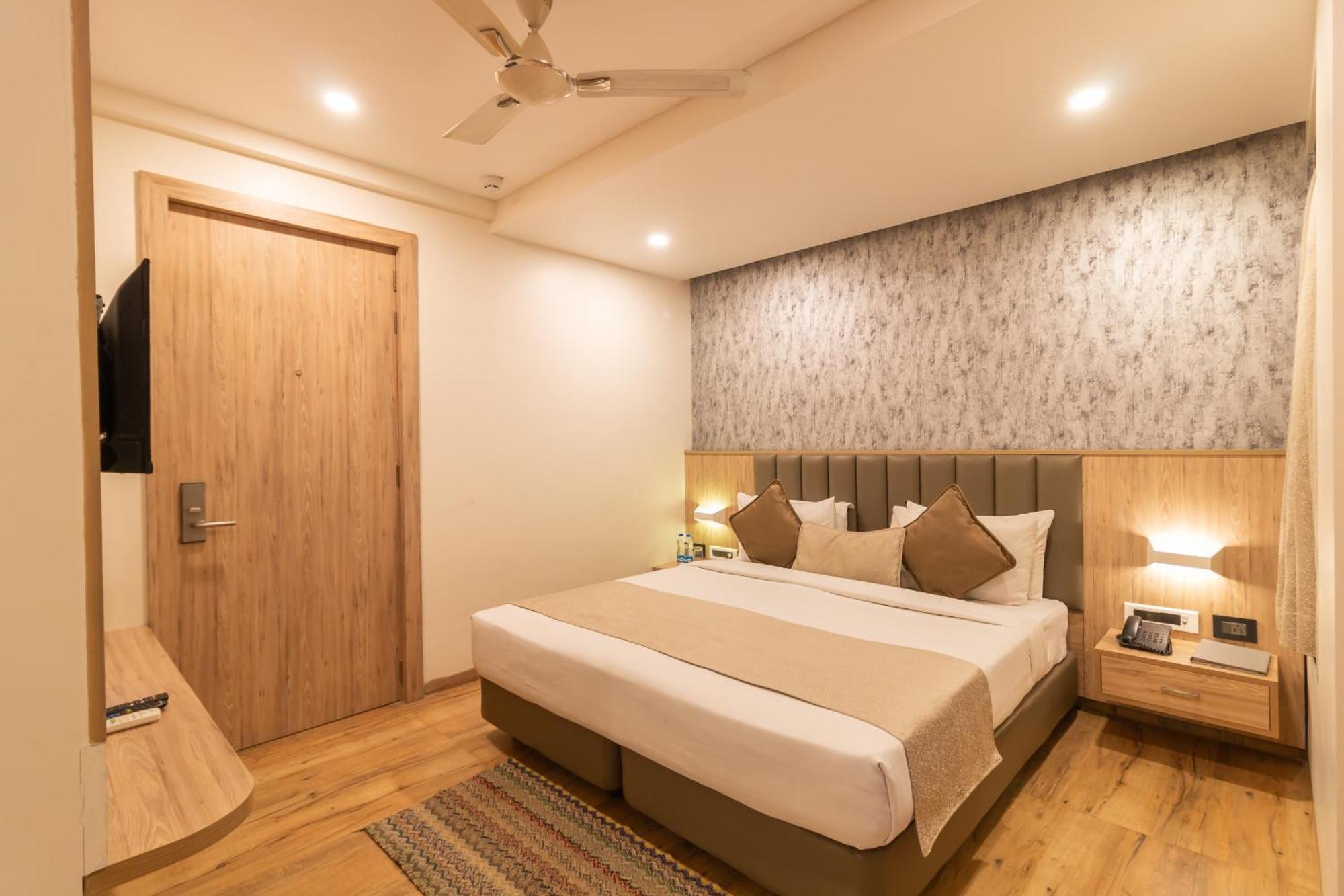 Hotel Celestiial , Candolim Exterior foto