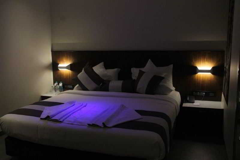 Hotel Celestiial , Candolim Exterior foto
